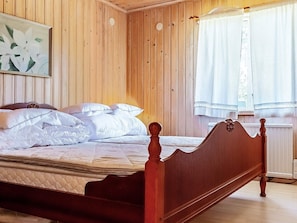 2 bedrooms, individually furnished