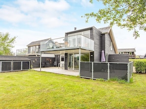 Exterior - Holiday Home in Hemmet (Hemmet)
