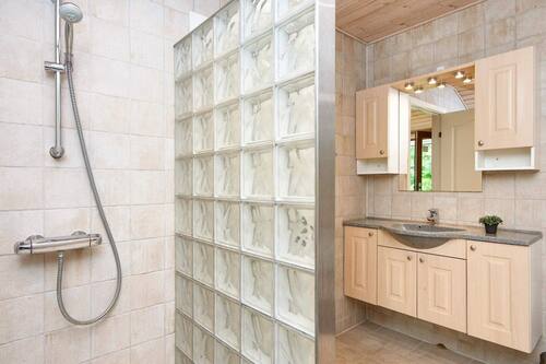 House | Bathroom