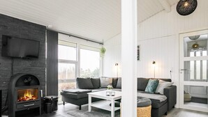 Unclassified image, 4 of 21, button - 6 Person Holiday Home in Farsø (Farso)