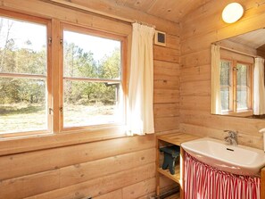 House | Bathroom