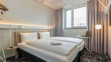 1 bedroom, soundproofing, free WiFi, bed sheets