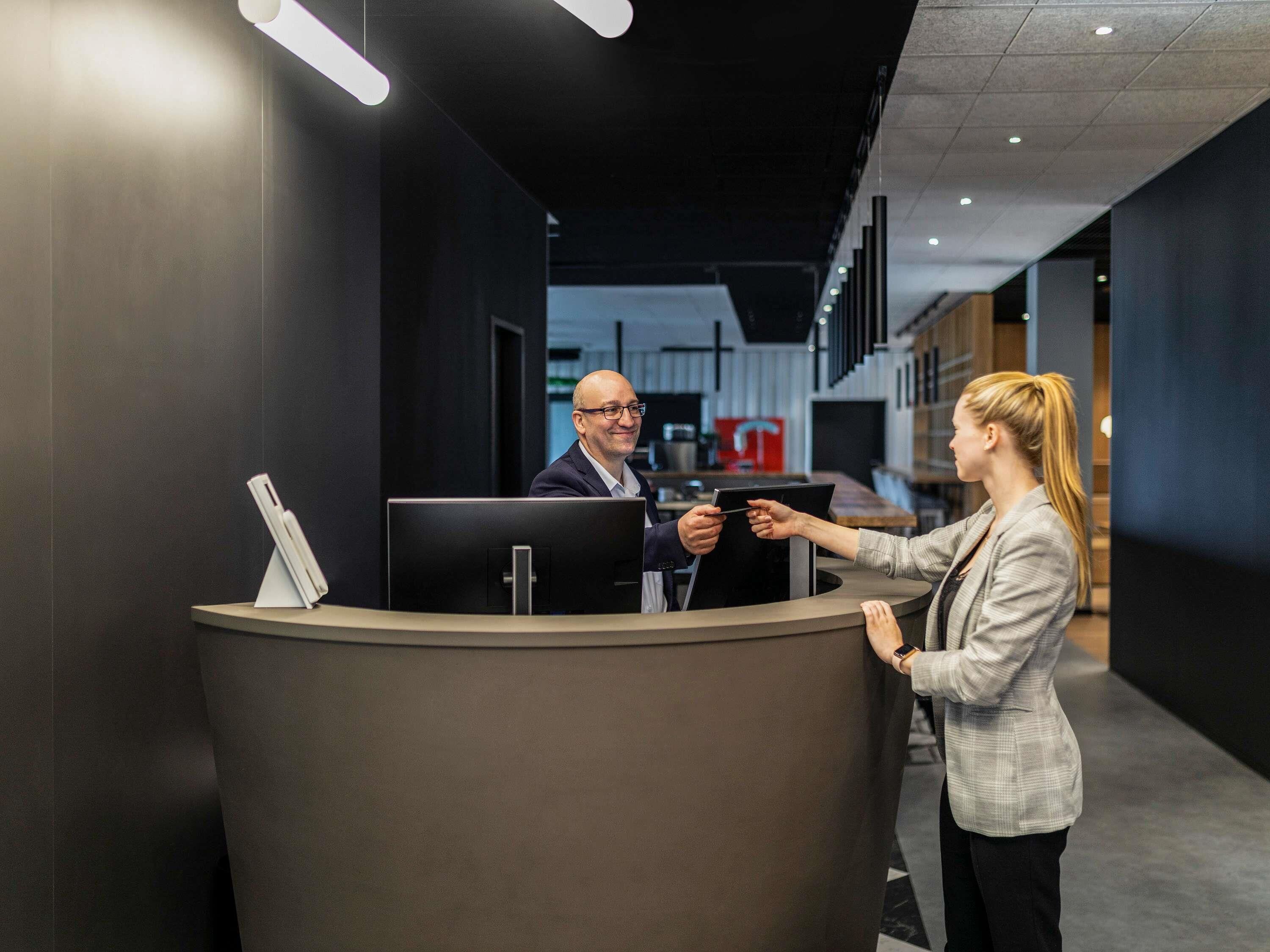 Foto - ibis Duesseldorf Airport