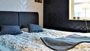 Room - 6 Person Holiday Home in Torhamn (Torhamn)