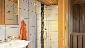 Bathroom - 6 Person Holiday Home in Torhamn (Torhamn)