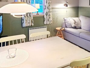 1 bedroom, bed sheets - 4 Person Holiday Home in Funäsdalen (Funasdalen)
