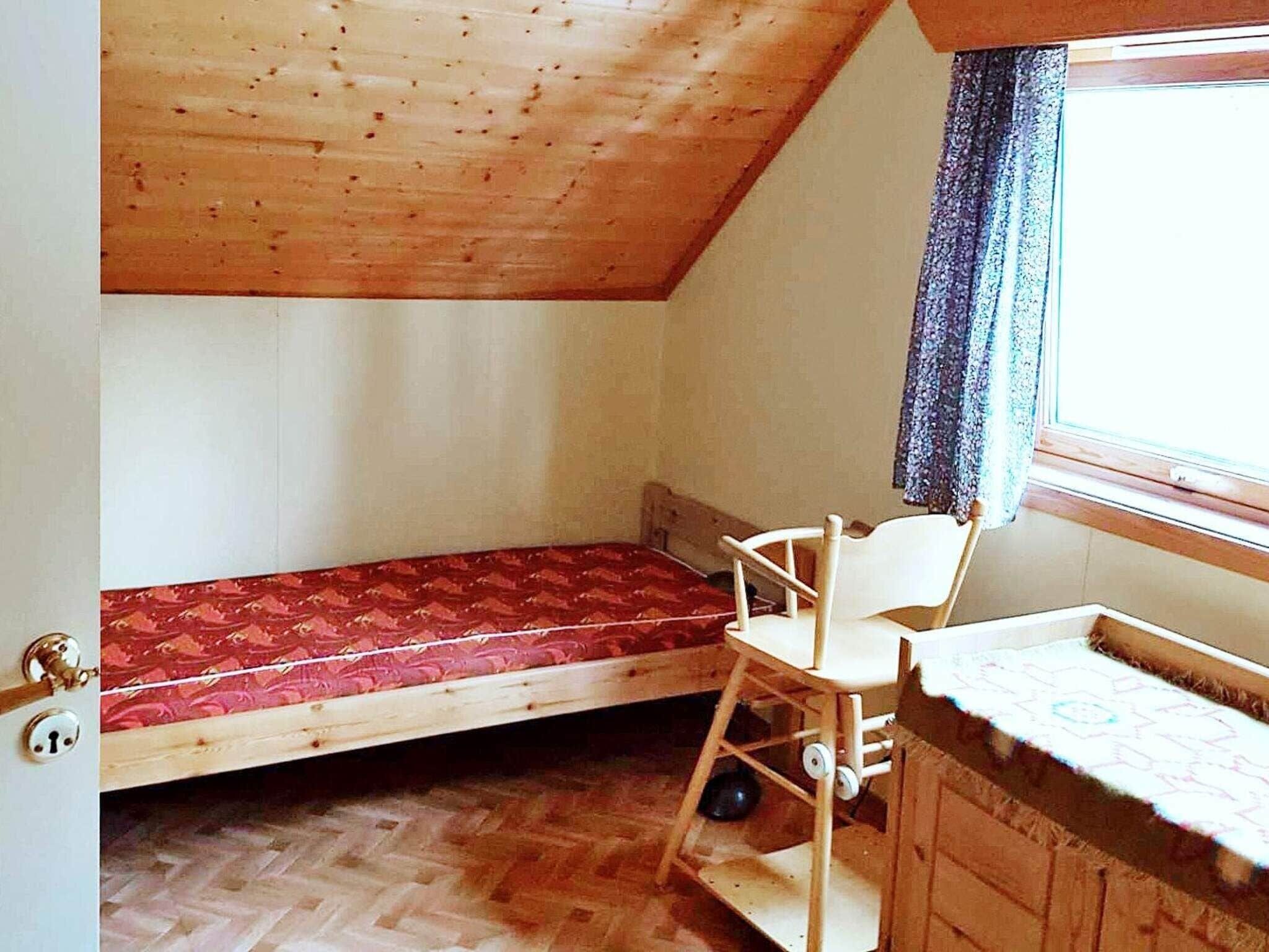 3 bedrooms, individually furnished