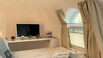 Room (Iglu Romantik) | Individually decorated