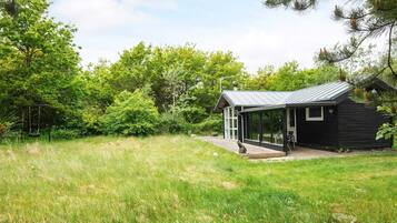 House | Property grounds