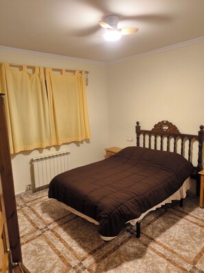 4 bedrooms, free WiFi - EL LAUREL LOS VELEZ HOUSE (Vélez-Rubio)