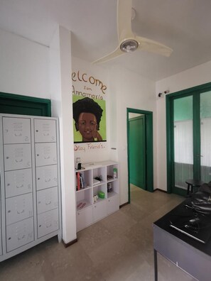 Kokeplater og kjøkkenutstyr