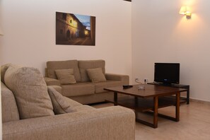 公寓, 2 间卧室 | 客厅 | 电视