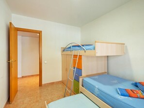 2 bedrooms, bed sheets, wheelchair access - Primera Linea de Mar (Malgrat de Mar)