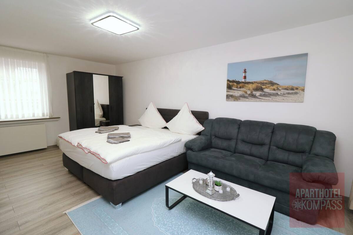 Aparthotel Kompass - Doppelzimmer (A108) | Skrifborð, rúmföt