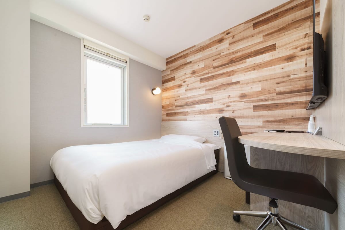 Habitación doble (Adjoining) | Escritorio, cortinas blackout, insonorización y wifi gratis