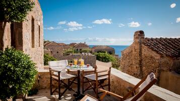 Villa | Terrace/patio