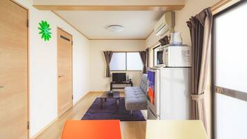 House, 2 Bedrooms | Living area | TV
