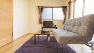 House, 2 Bedrooms | Living area | TV