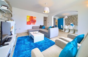 TV - Villa Vinodol (Kvarner - Novi Vinodolski) (Novi Vinodolski)