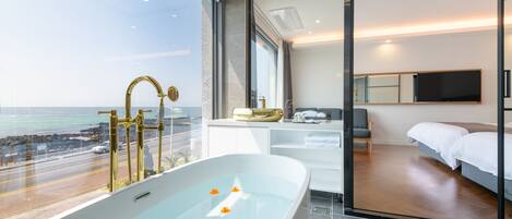 Royal Studio Suite | Bathroom | Designer toiletries, hair dryer, slippers, bidet