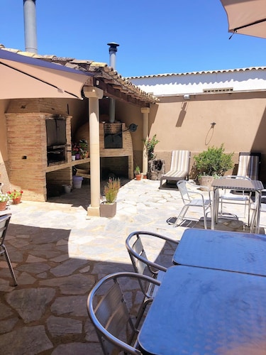 AparHotel Casa Arnal