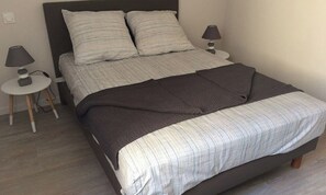 1 bedroom, iron/ironing board, WiFi - Hippocampe : Appartement Calme de 45m² Entièrement Rénové et Neuf (Sète)