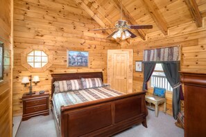 1 bedroom, iron/ironing board, internet, bed sheets