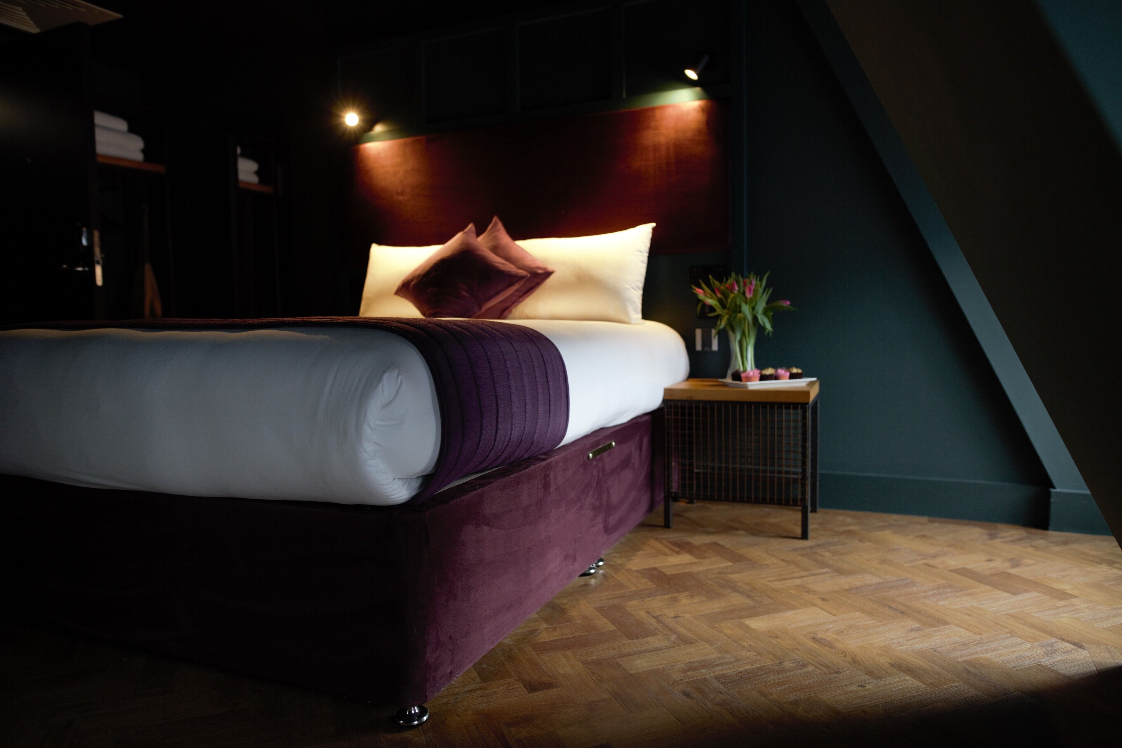 exclusive double room | hypo-allergenic bedding, desk, laptop workspace, free wifi