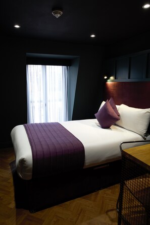 Executive Double Room | Hypo-allergenic bedding, desk, laptop workspace, free WiFi - Duke Street Boutique Hotel (Liverpool)