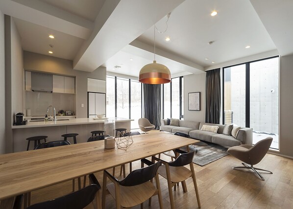 客房, 3 間臥室, 非吸煙房 (148 sqm) | 私人廚房 | 微波爐、紙巾