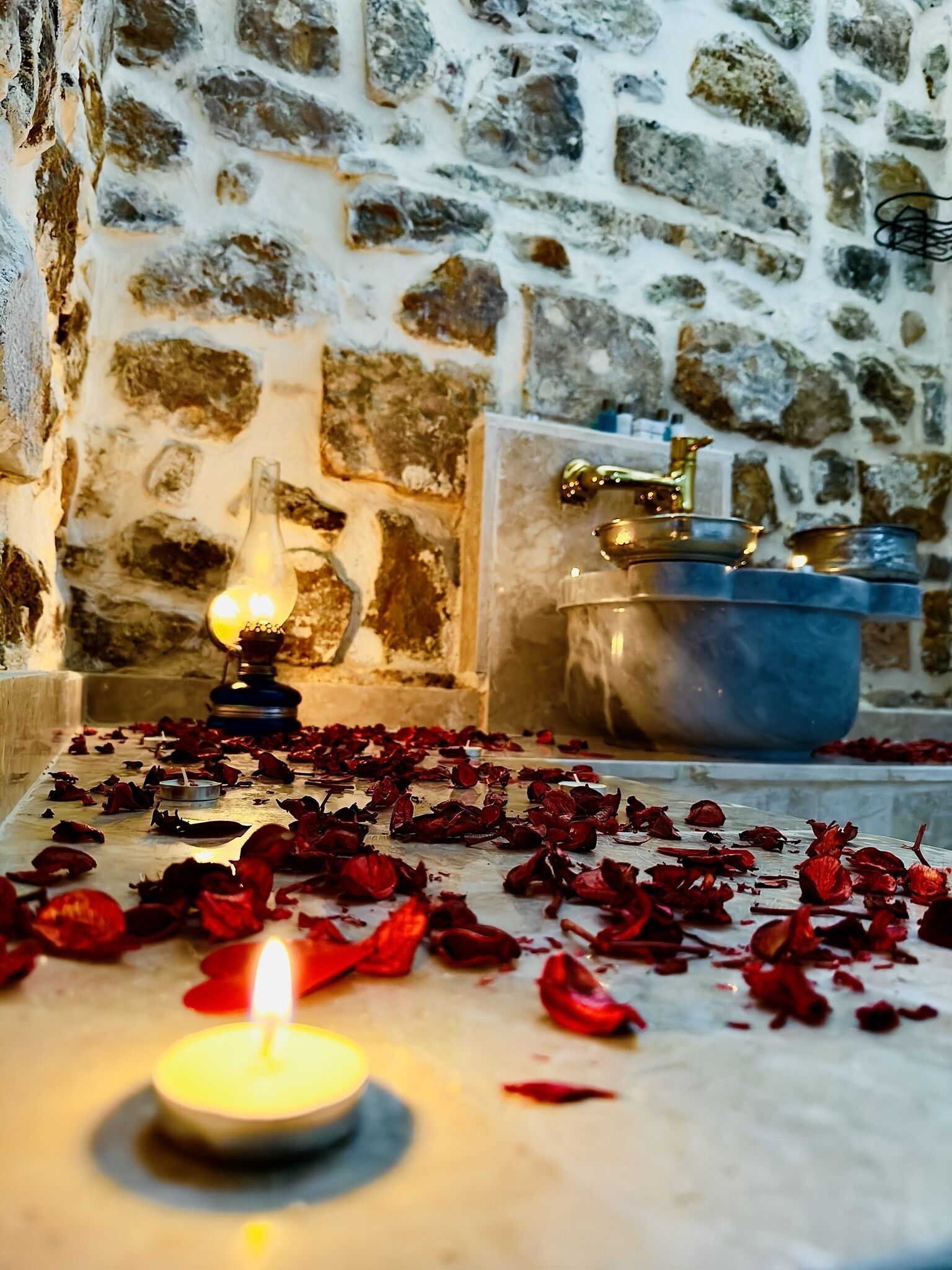 luxury room, 1 king bed, sauna | bathroom | rainfall showerhead, designer toiletries, hair dryer, slippers