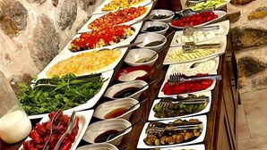 Bữa sáng buffet