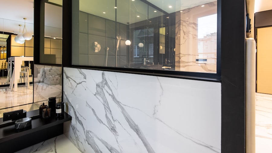 Super Apartment with Hot Tub