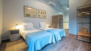 3 bedrooms, iron/ironing board, travel crib, free WiFi