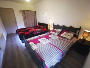 3 sovrum, strykjärn/strykbräda, gratis wi-fi och sängkläder