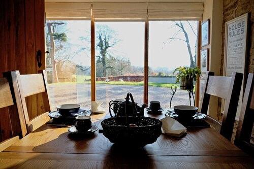 Cherry Tree Barn. Bed and Breakfast