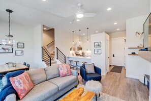 Smart TV, fireplace, video games, Hulu