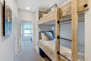 2 bedrooms, premium bedding, iron/ironing board, travel crib