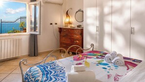 Unclassified image, 2 of 37, button - House Cloe panoramic terrace sea view (Taormina)