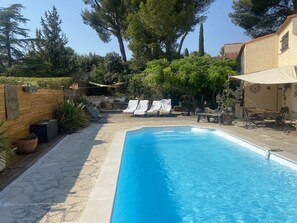 Piscine extérieure