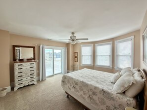 5 bedrooms, free WiFi