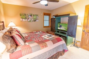 3 bedrooms, iron/ironing board, internet, bed sheets