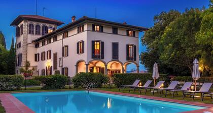 Historic Tuscan Villa on a Wine Estate - Pool & Views