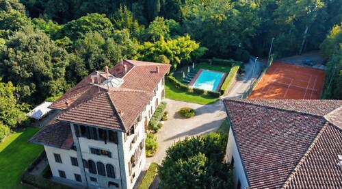 Villa di Lucciano - Private Tuscan Wine Estate with Pool & Views