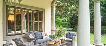 Villa di Lucciano - Historic Luxury Villa in Tuscany with Private Pool