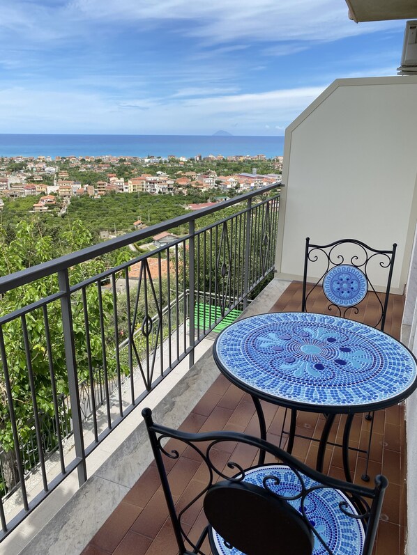 Chambre Double Supérieure, balcon, vue mer | Vue de la chambre