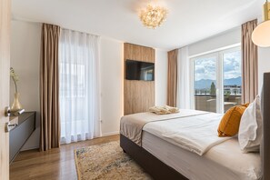 Penthouse Panoramic - 3 sovrum - terrass - utsikt mot bergen | Gratis wi-fi och sängkläder