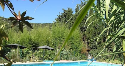 Independent Cottage 2 bedrooms, garden pool WIFI set in meadows & great views