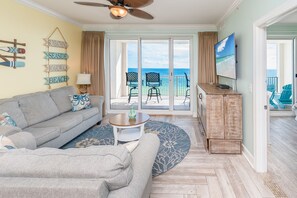 Smart TV, DVD player, books