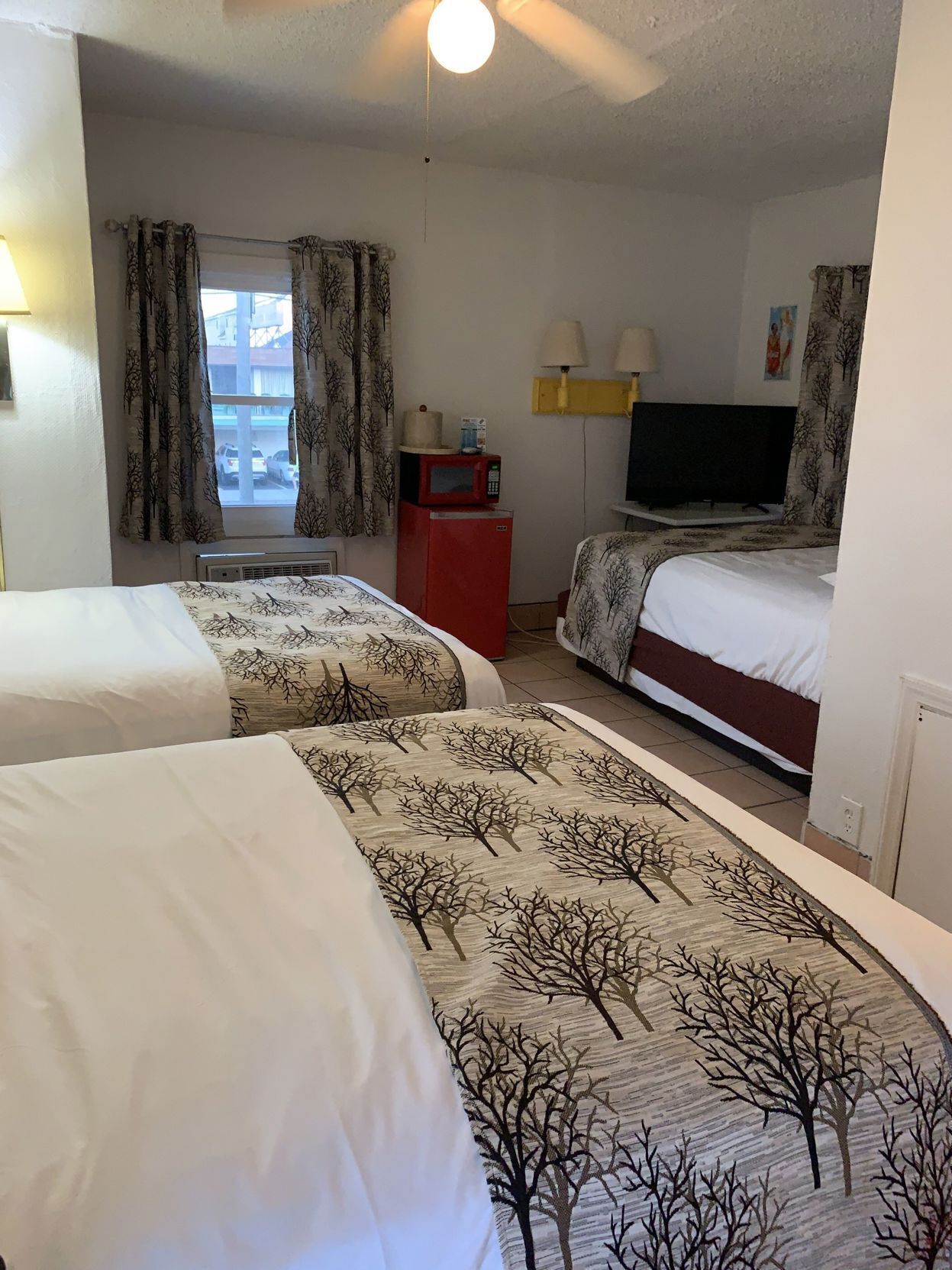 Chambres insonorisées, Wi-Fi gratuit, draps fournis